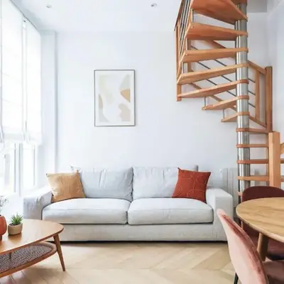 Urban Retreat Brand-New Duplex 2-Bedroom