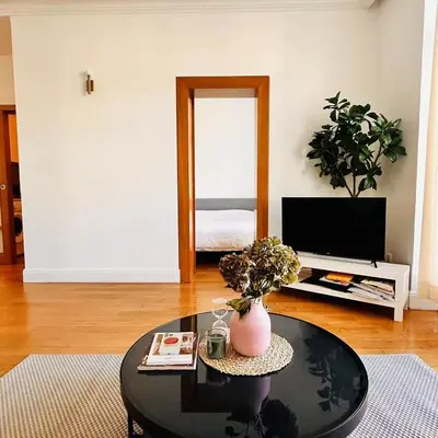 Télévision ou salle de divertissement dans l'établissement 2 bedrooms in marais