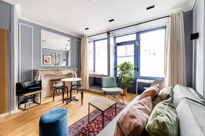 Coin salon dans l'établissement Suite Notre Dame 1 Bedroom