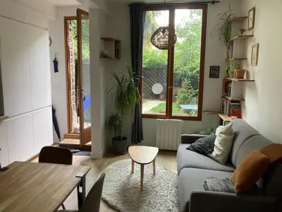 Plan de l'établissement Joli appartement avec jardin-Parc de la Villette