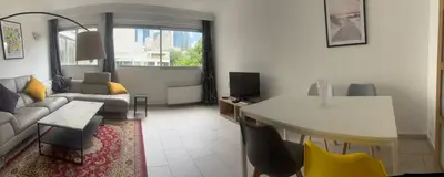 Coin salon dans l'établissement 10 min walk to metro, 2 bedrooms, la défense, parking