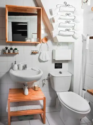 Salle de bains dans l'établissement Rustic Charm&Dreamhome 40m2 in the heart of Paris, near Pompidou and Notre-Dame, Subway 4,8,9 Honeymoon favourite