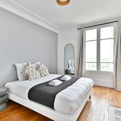 Appartement Vue panoramique sur la capitale - II