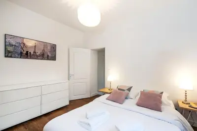 Un ou plusieurs lits dans un hébergement de l'établissement Pick A Flat's Apartment in Bastille - Rue Mornay