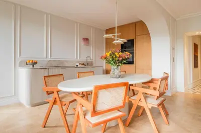 Cuisine ou kitchenette dans l'établissement Exceptional Duplex - AC-4BR-8P- close to Marais
