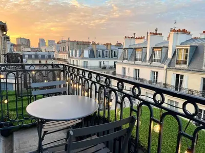Plan de l'établissement Appartement de charme, terrasse et vue Tour Eiffel