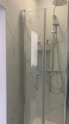 Salle de bains dans l'établissement suresnes centre