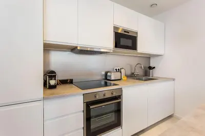 Cuisine ou kitchenette dans l'établissement Appartement10P#Full Equipped#BONNE NOUVELLE#BOURSE