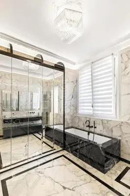 Plan de l'établissement Spectacular 3BR Luxury Residence - Arc de Triomphe, 264m2