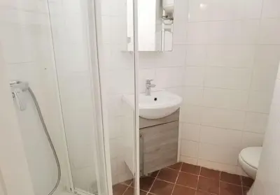 Salle de bains dans l'établissement 38m2 Apt near Eiffel Tower 1mn to metro N15-6