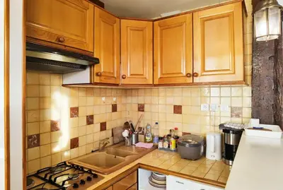 Cuisine ou kitchenette dans l'établissement Charming Studio in the Heart of the Latin Quarter N5-3