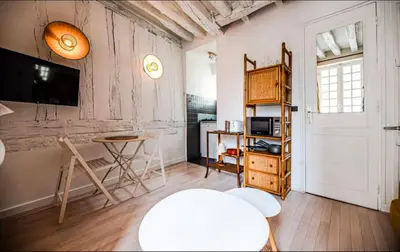 Cuisine ou kitchenette dans l'établissement Appartement pour 2 personnes