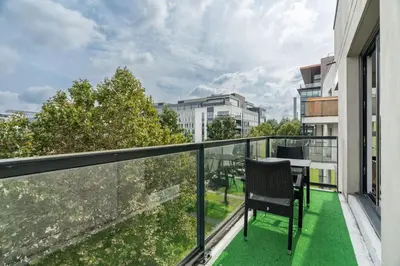 Balcon ou terrasse dans l'établissement Appartement Fonctionnel Immeuble Neuf