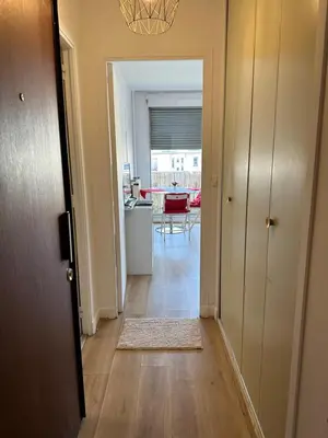 Cuisine ou kitchenette dans l'établissement Hermoso apartamento a 10 minutos De la Torre Eiffel