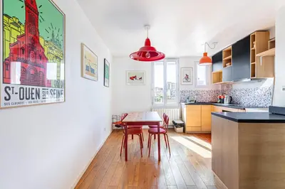 Cuisine ou kitchenette dans l'établissement GuestReady - Séjour Idéal pour 4 Personnes