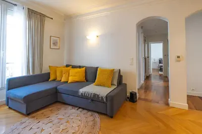 Coin salon dans l'établissement Spacious Apartment for 6 People