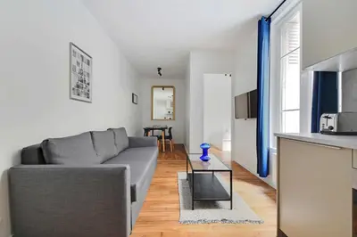 Cuisine ou kitchenette dans l'établissement Charming apartment -1BR-4P- Gare Montparnasse