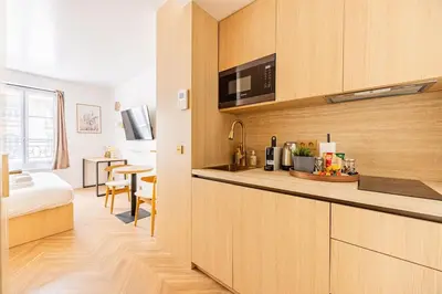 Cuisine ou kitchenette dans l'établissement 154 Suite luxueuse-Etienne Marcel-Châtelet-Paris 3