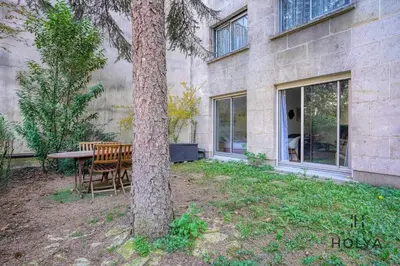 Jardin de l'établissement Proche de Paris - La Populaire - 5MB