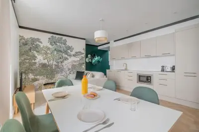 Cuisine ou kitchenette dans l'établissement Appartement Mezzanine cœur du 11ème arrondissement