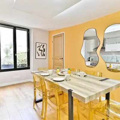 Appartement 3 chambres Paris 2ème - III