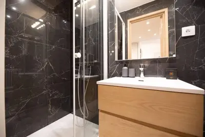 Salle de bains dans l'établissement Appartement confortable et moderne - centre