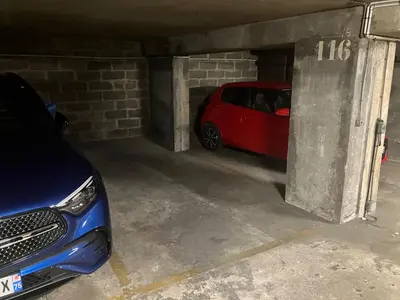 Plan de l'établissement Loft 4-5 personnes à Montmartre - parking privé sur réservation