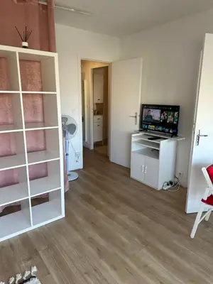 Cuisine ou kitchenette dans l'établissement appartement magnifique et confortable