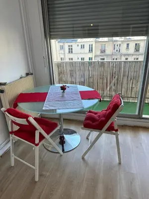 Balcon ou terrasse dans l'établissement appartement magnifique et confortable