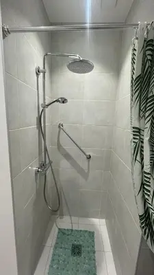 Salle de bains dans l'établissement Grand Appartement Avec Patio à Paris 14ème