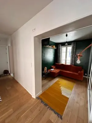 Coin salon dans l'établissement Art House bastille 2 bed apartment w balcony, 11eme super trendy neighbourhood