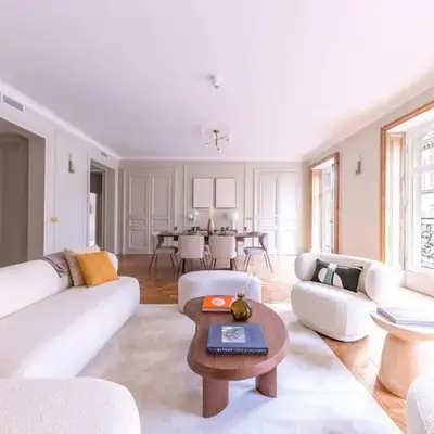 Arc de Triomphe Luxury 3 Bed 3