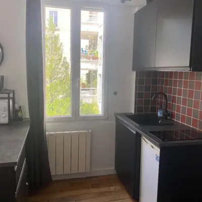 Cuisine ou kitchenette dans l'établissement Studio au cœur de Montmartre