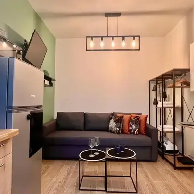 Fully equipped Studio - 2 guests - 4 mins from the metro