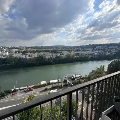 Superbe appartement vue sur la Seine situé à Boulogne-Billancourt