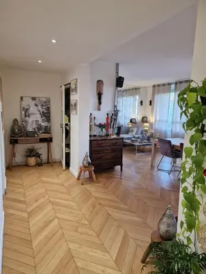 Coin salon dans l'établissement Appartement Paris 12 proche du centre avec parking