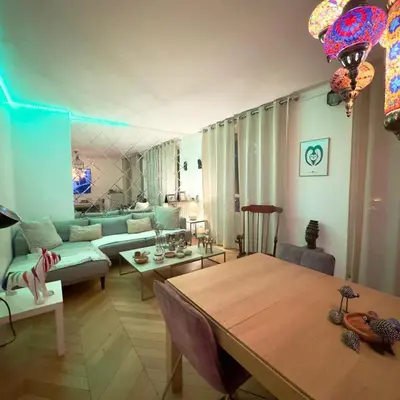 Un ou plusieurs lits dans un hébergement de l'établissement Appartement Paris 12 proche du centre avec parking