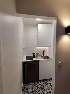 Plan de l'établissement Studio moderno al centro di Parigi - République