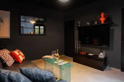 Coin salon dans l'établissement Le Dark