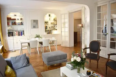 Coin salon dans l'établissement Boulevard Pereire