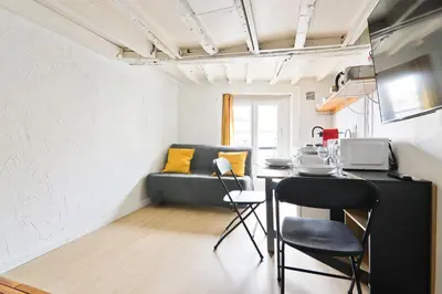 Plan de l'établissement Studio Appartement Quartier Saint-Michel Notre-Dame 3 Free Netflix