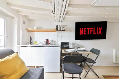 Plan de l'établissement Studio Appartement Quartier Saint-Michel Notre-Dame 3 Free Netflix