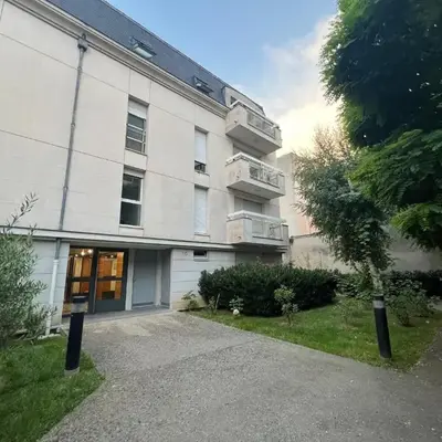 Cosy logement entier à Asnières sur Seine
