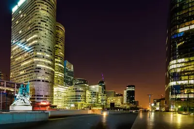 Vue générale sur Issy-les-Moulineaux ou vue de la ville depuis l'appartement