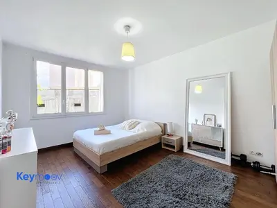 Plan de l'établissement lumineux 3 pieces Ivry - 20 min centre Paris - Parking residence
