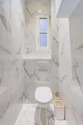 Salle de bains dans l'établissement L'Emeraude - Au coeur de Paris - by Mon Petit Faré