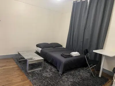 Plan de l'établissement Studio proche Paris, proche meteo 4,13
