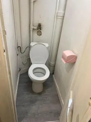 Salle de bains dans l'établissement Studio proche Paris, proche meteo 4,13