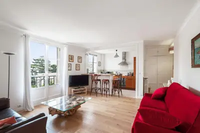 Télévision ou salle de divertissement dans l'établissement Appartement Gutenberg - Welkeys