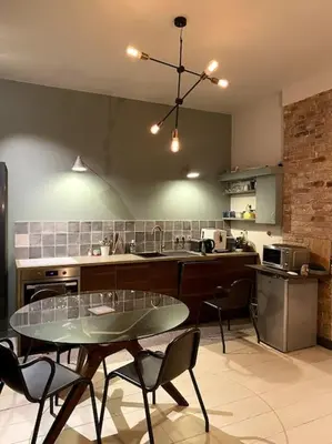 Cuisine ou kitchenette dans l'établissement Cozy flat for 4 people - Paris 15 Parc des expositions porte de versailles